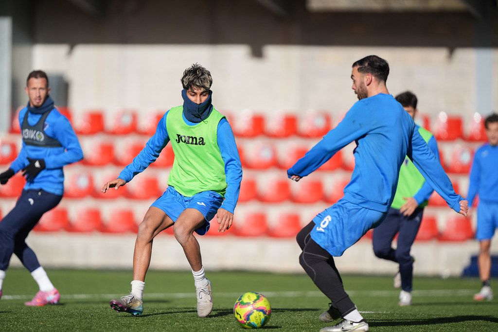 Viraj Arora hero photo 1